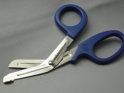 S&W(スミス&ウェッソン) EMT SHEARS その1
